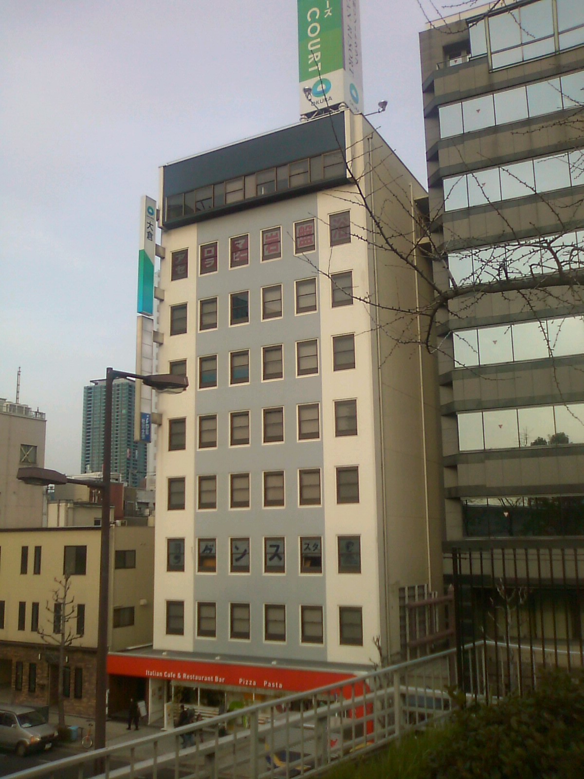 SN3F02300001.jpg